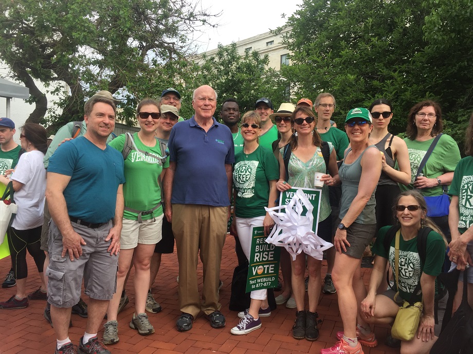 NRG Systems employees and Senator Leahy